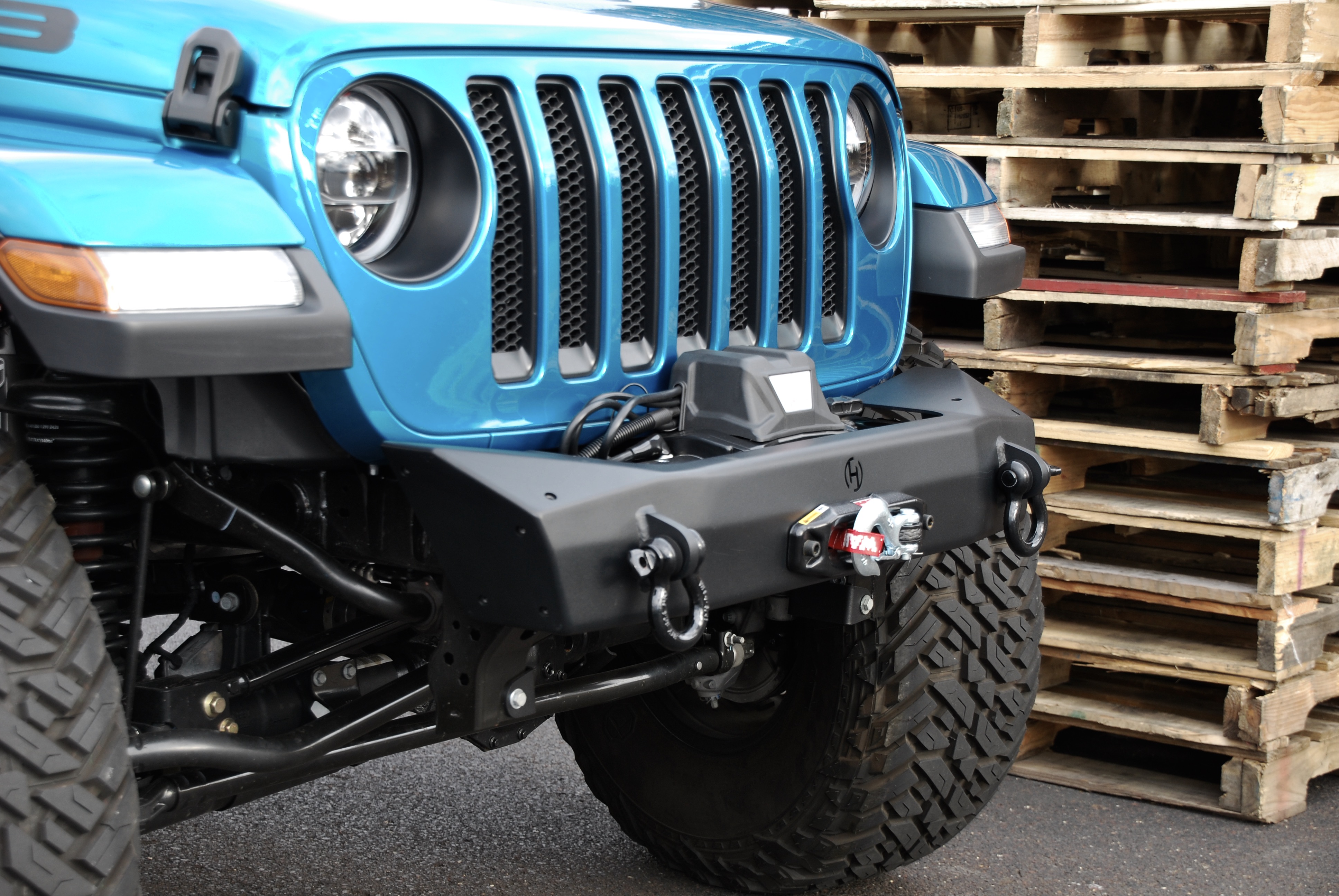 Jeep JL & JT Summit Recessed Winch Modular Front Bumper | Hyline Offroad
