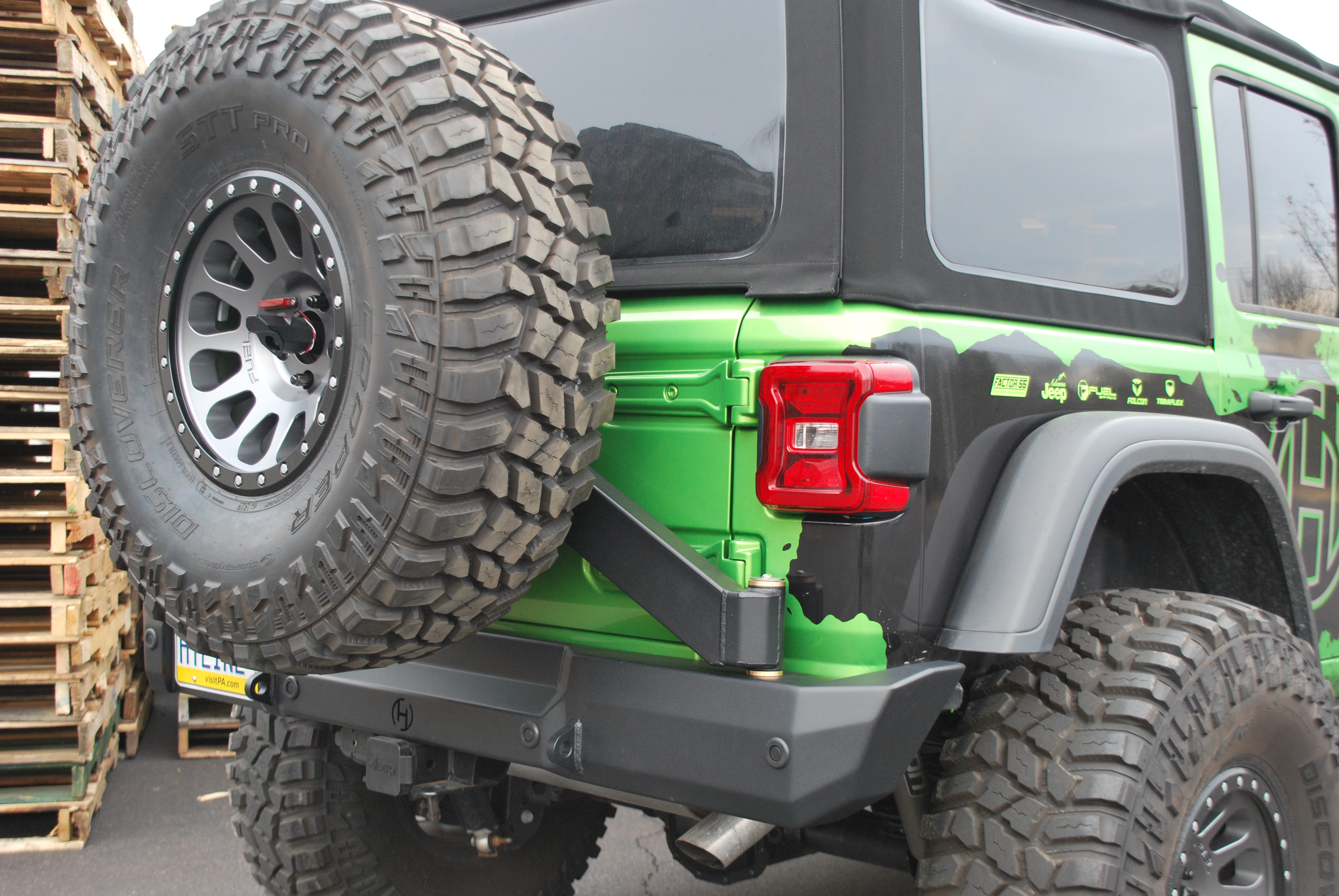 Jeep JL Summit Swingout Tire Carrier | Hyline Offroad